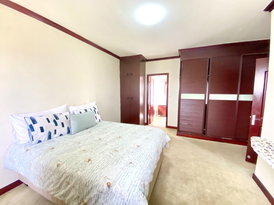 2 Bedroom Property for Sale in Blue Hills Gauteng