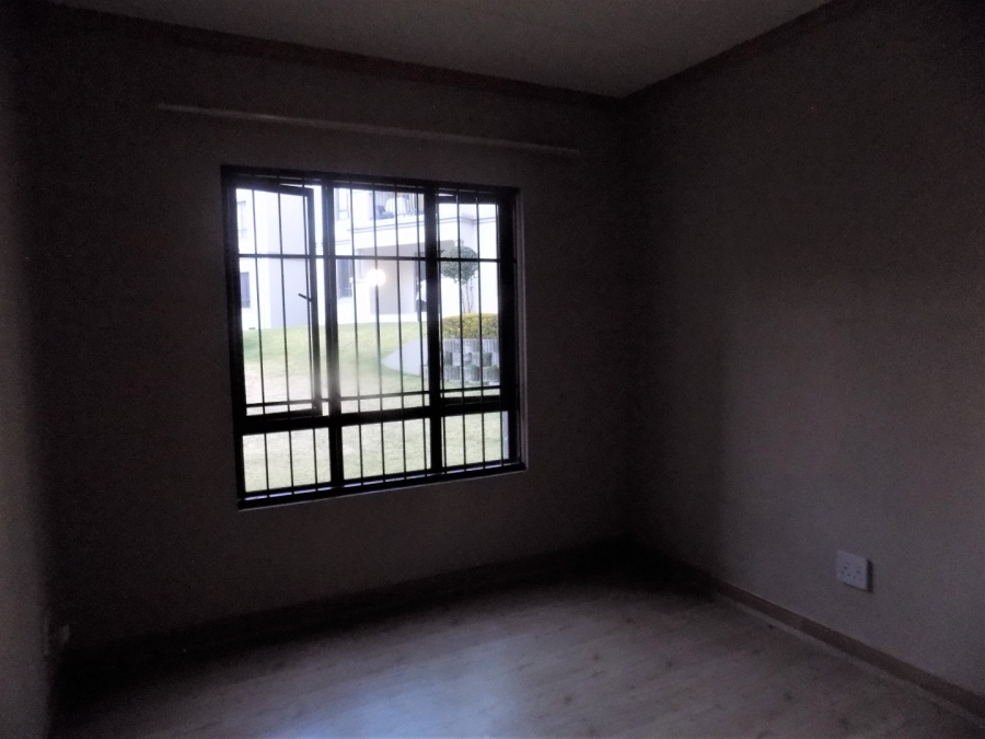 To Let 1 Bedroom Property for Rent in Noordwyk Gauteng