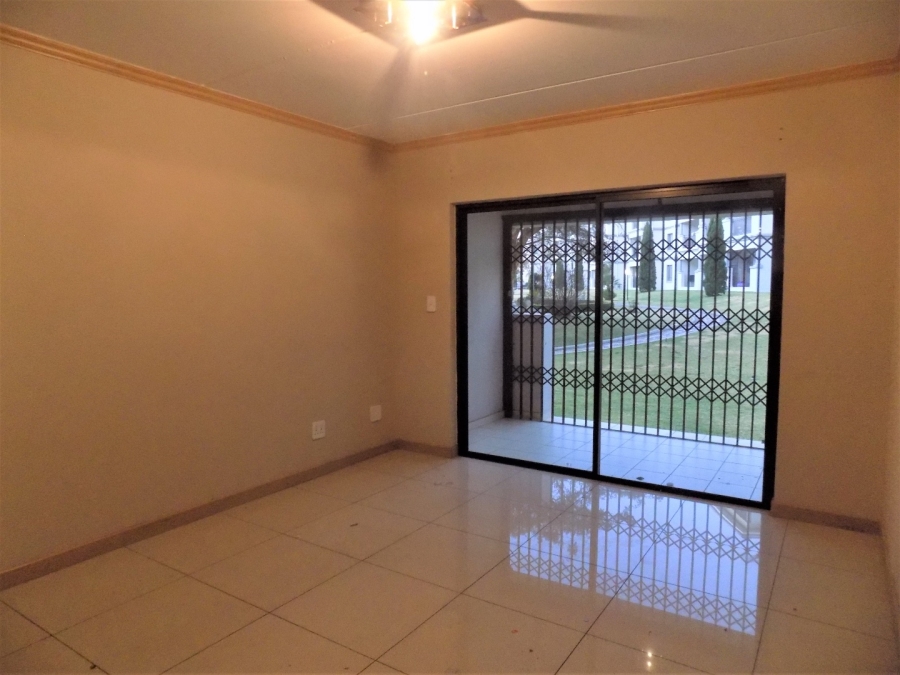 To Let 1 Bedroom Property for Rent in Noordwyk Gauteng