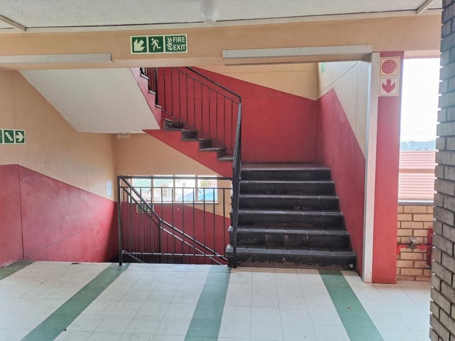 2 Bedroom Property for Sale in Symhurst Gauteng