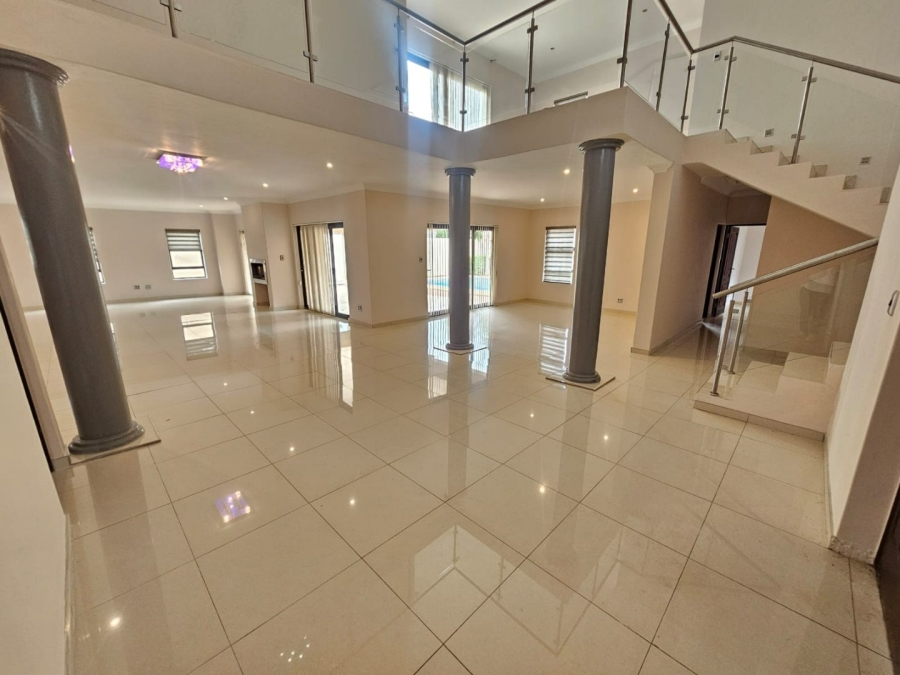 6 Bedroom Property for Sale in Monavoni Gauteng