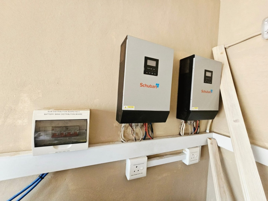 6 Bedroom Property for Sale in Monavoni Gauteng