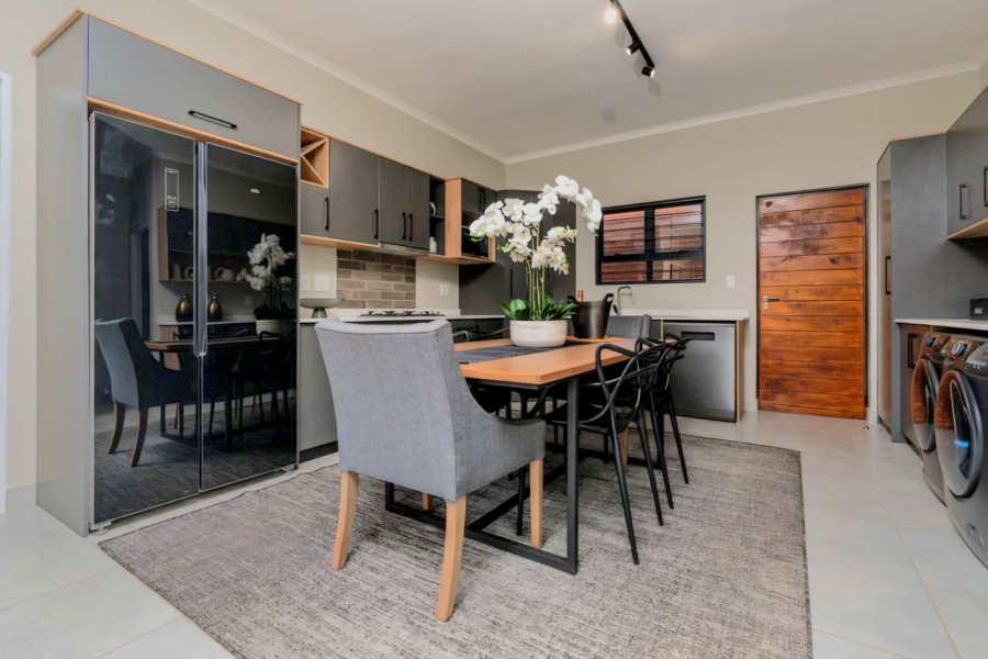 3 Bedroom Property for Sale in Boardwalk Villas Gauteng