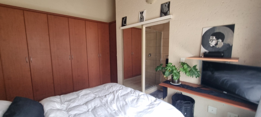 1 Bedroom Property for Sale in Rynfield Gauteng