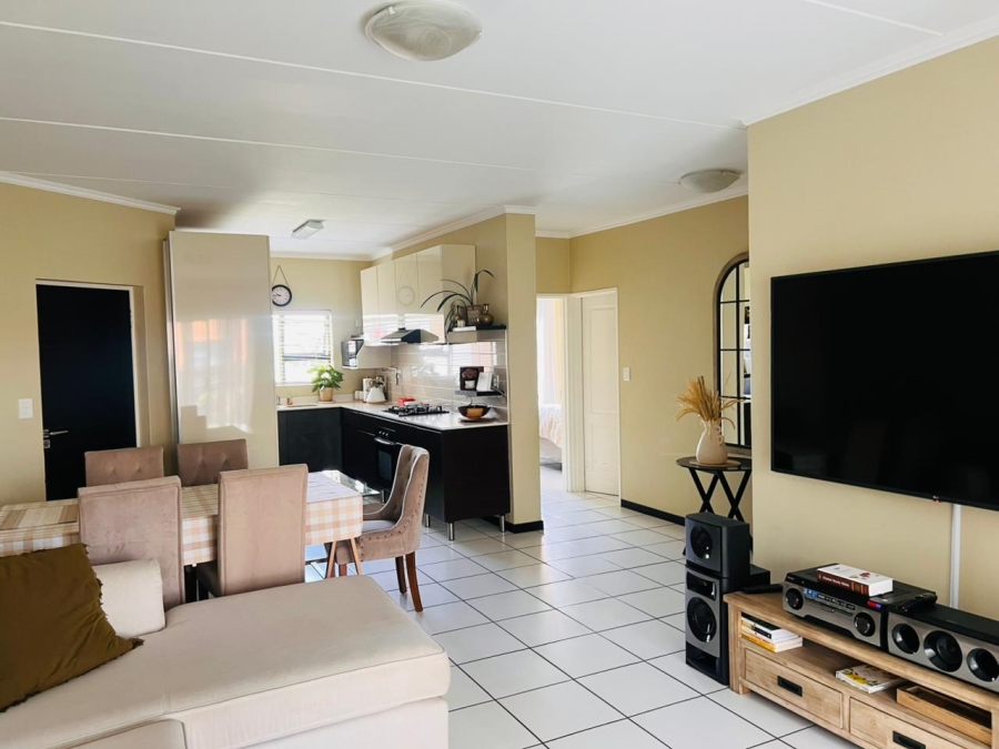 3 Bedroom Property for Sale in Greenstone Hill Gauteng