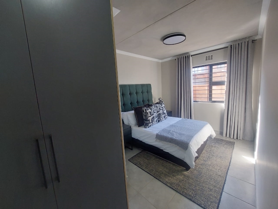 2 Bedroom Property for Sale in Sinoville Gauteng