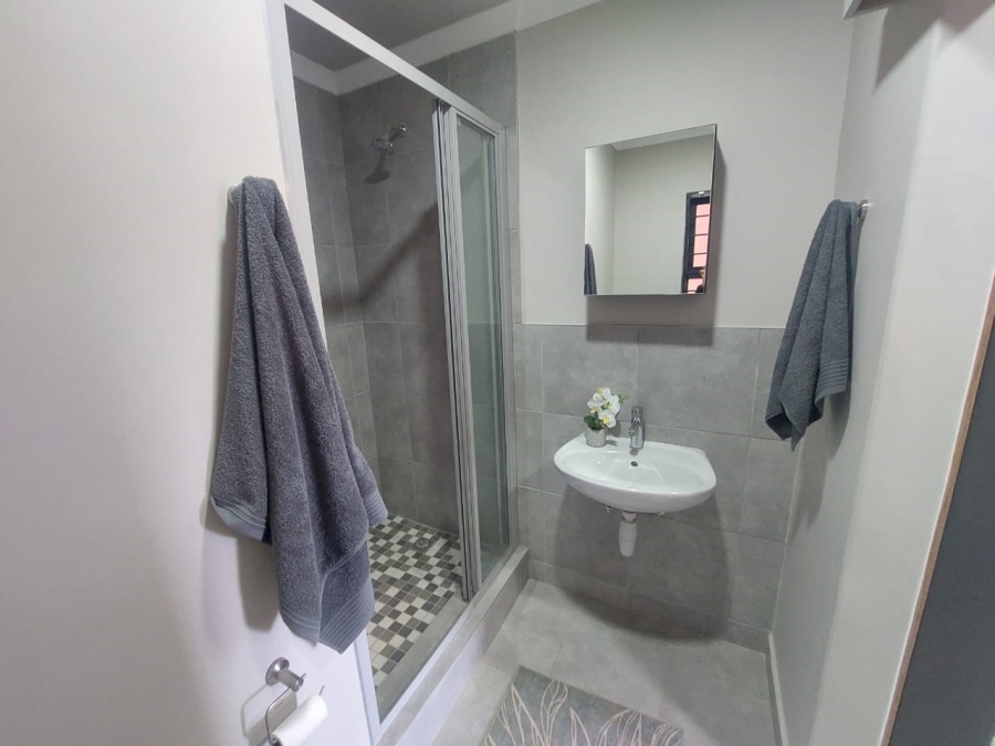 2 Bedroom Property for Sale in Sinoville Gauteng