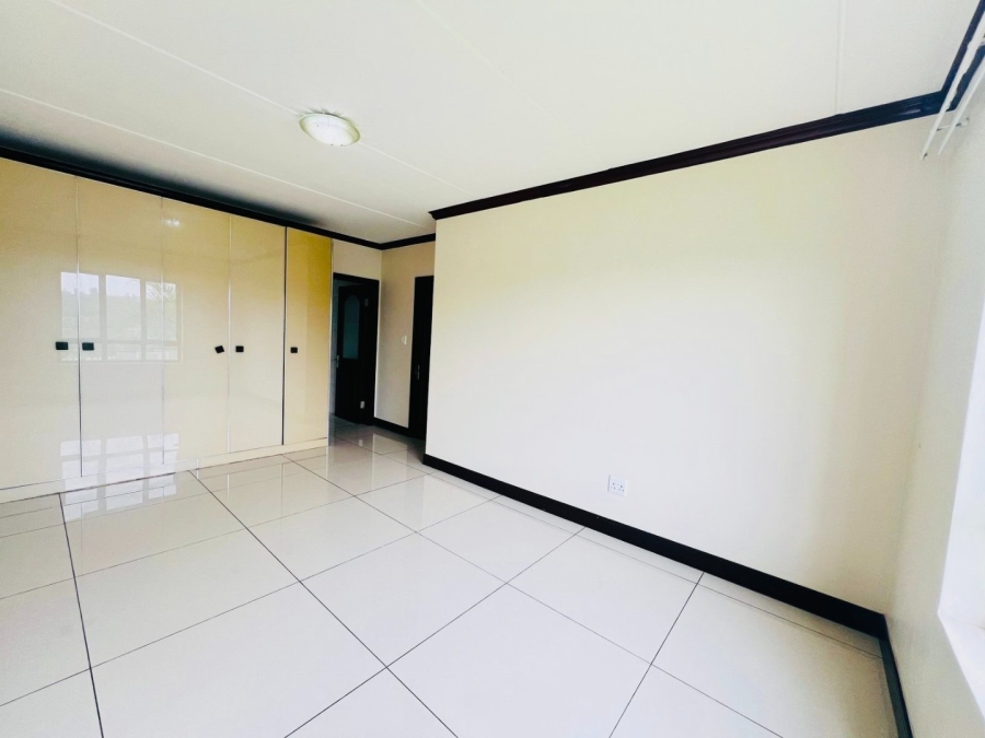 To Let 2 Bedroom Property for Rent in Maroeladal Gauteng