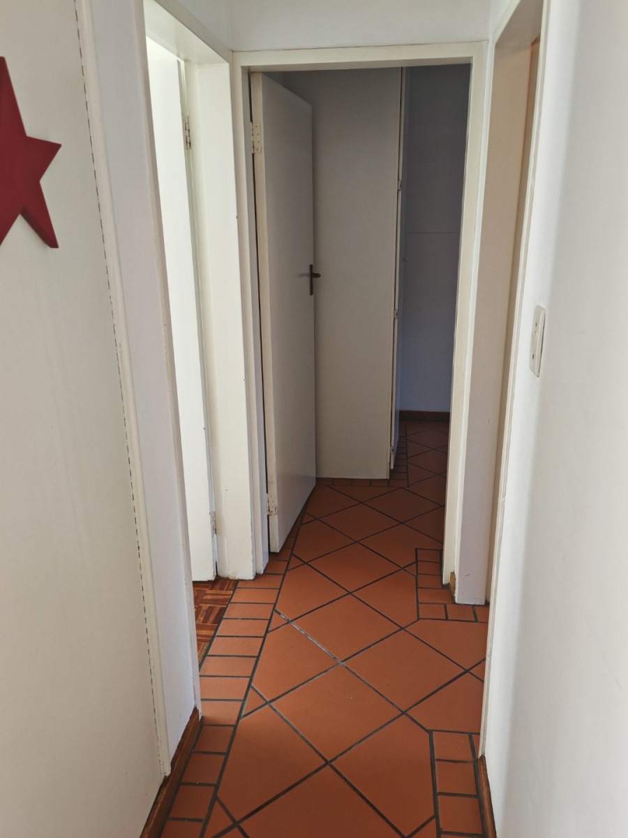 To Let 2 Bedroom Property for Rent in Linden Gauteng