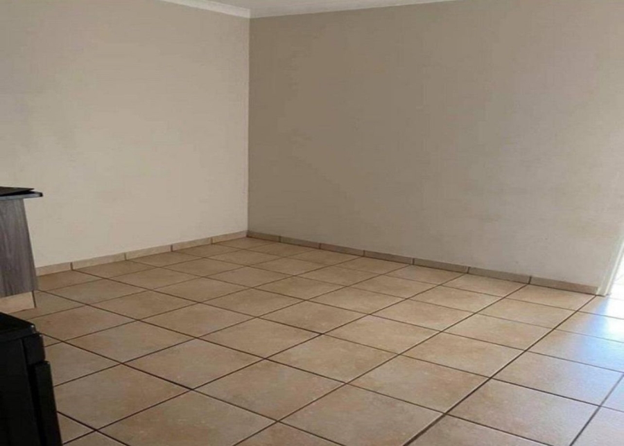 To Let 1 Bedroom Property for Rent in Comet Gauteng
