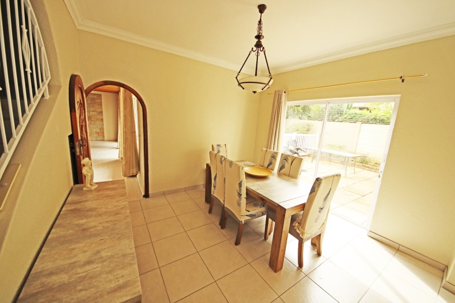 To Let 4 Bedroom Property for Rent in Edenvale Central Gauteng