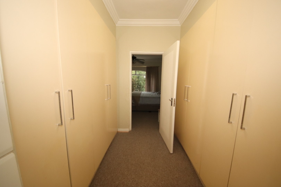 To Let 4 Bedroom Property for Rent in Edenvale Central Gauteng