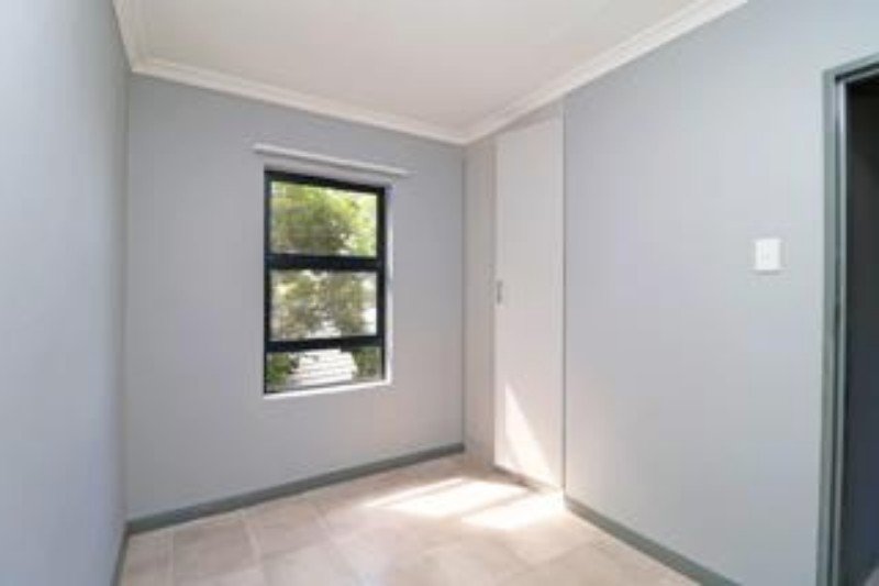 3 Bedroom Property for Sale in Windmill Park Gauteng