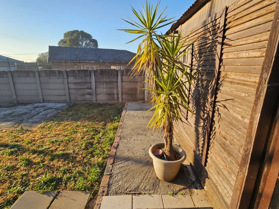 5 Bedroom Property for Sale in Glenvarloch Gauteng