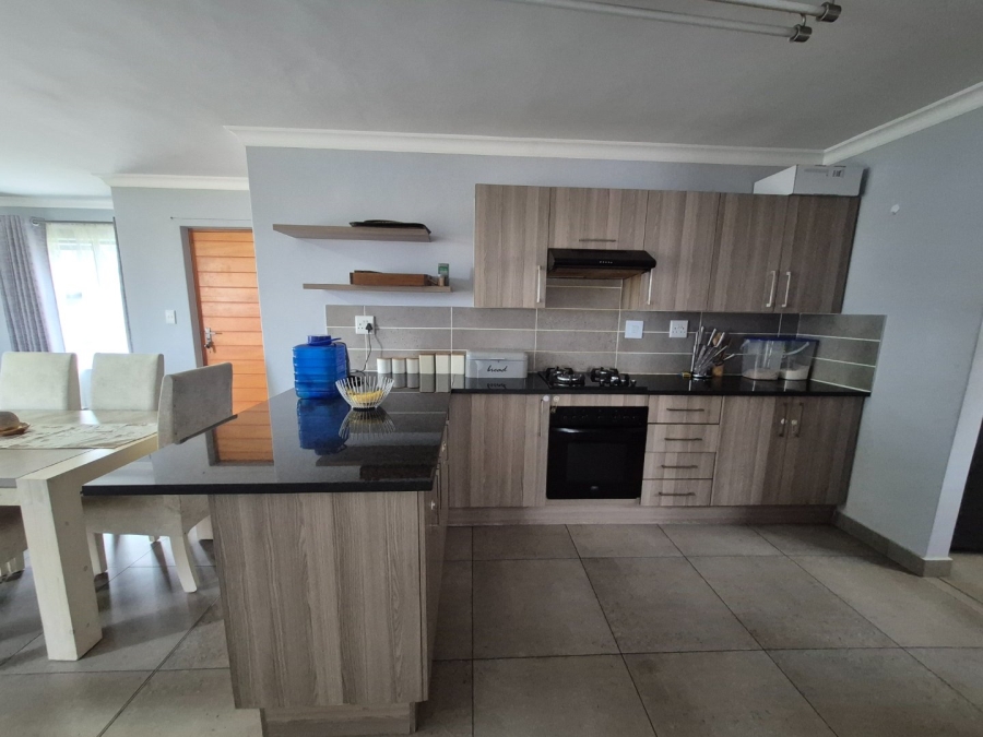To Let 3 Bedroom Property for Rent in Thatchfield Ridge Gauteng
