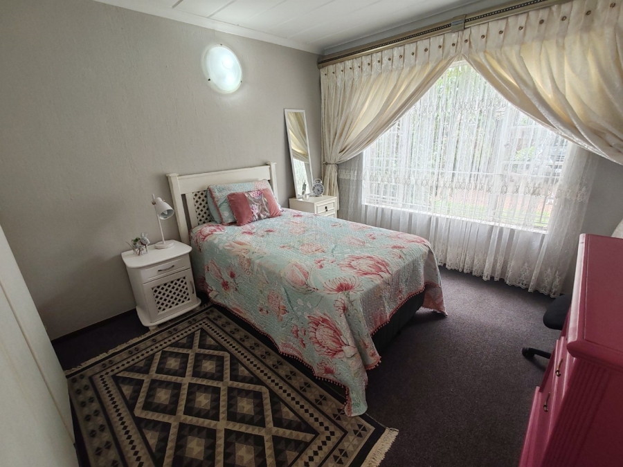 3 Bedroom Property for Sale in Magalieskruin Gauteng