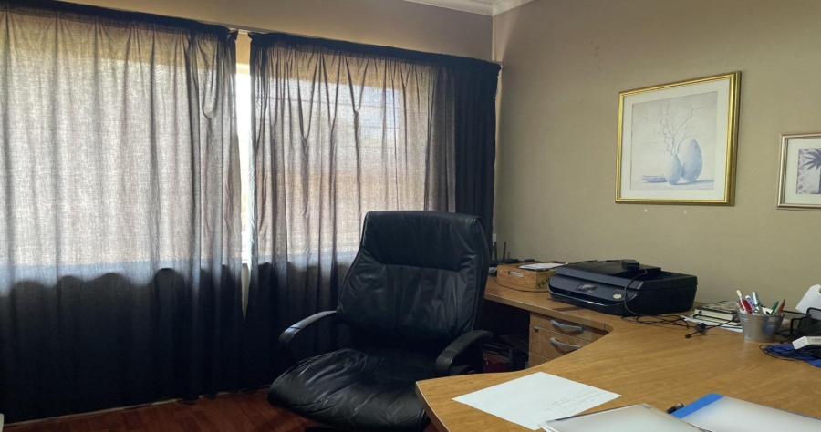 4 Bedroom Property for Sale in Lyttelton Manor Gauteng