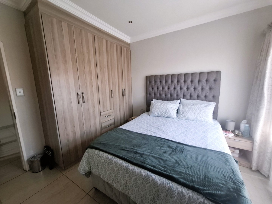 To Let 3 Bedroom Property for Rent in Equestria Gauteng