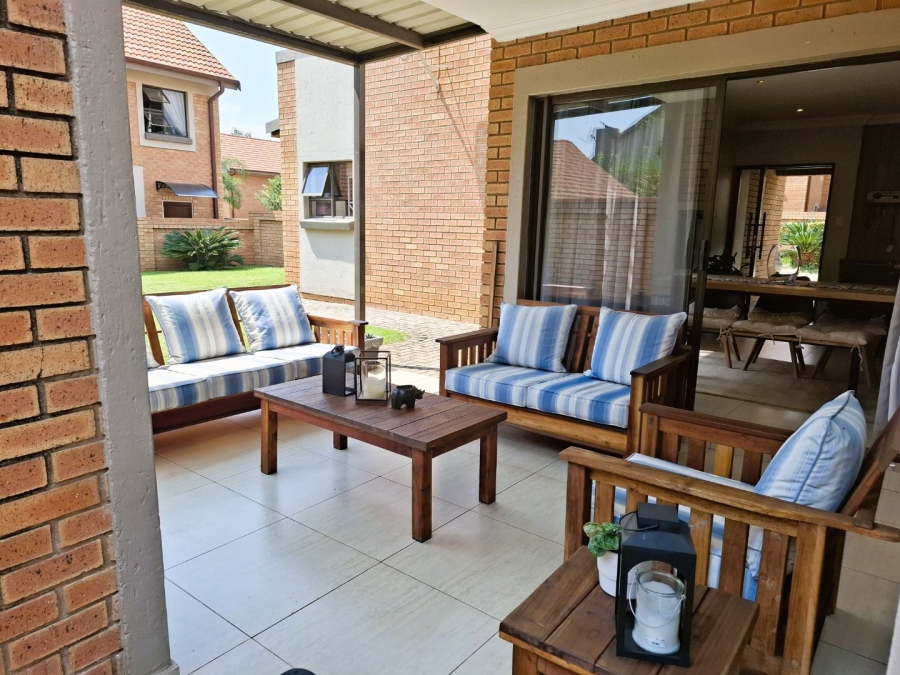 To Let 3 Bedroom Property for Rent in Equestria Gauteng
