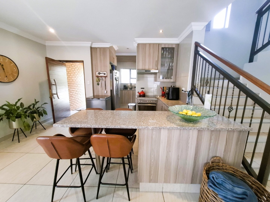 To Let 3 Bedroom Property for Rent in Equestria Gauteng