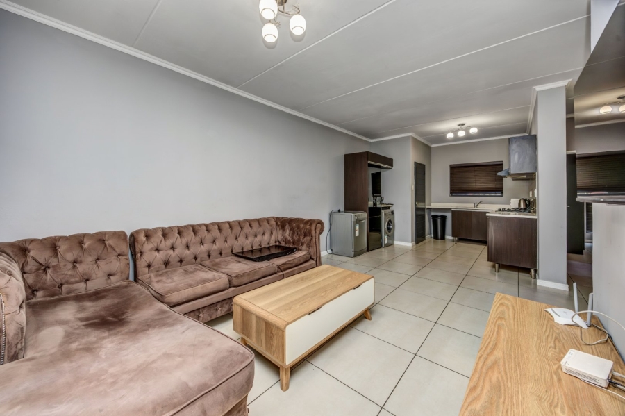 To Let 3 Bedroom Property for Rent in Zevenfontein Gauteng