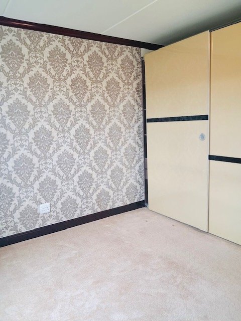 2 Bedroom Property for Sale in Maroeladal Gauteng