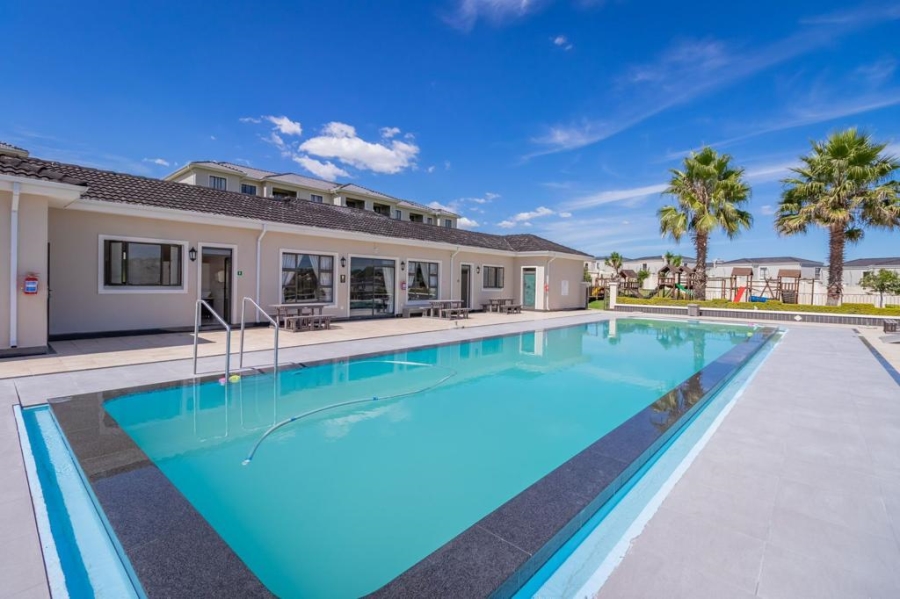 2 Bedroom Property for Sale in Maroeladal Gauteng