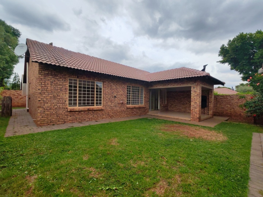 3 Bedroom Property for Sale in Annlin Gauteng
