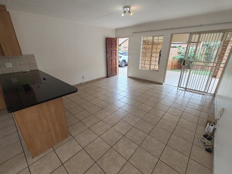 3 Bedroom Property for Sale in Annlin Gauteng