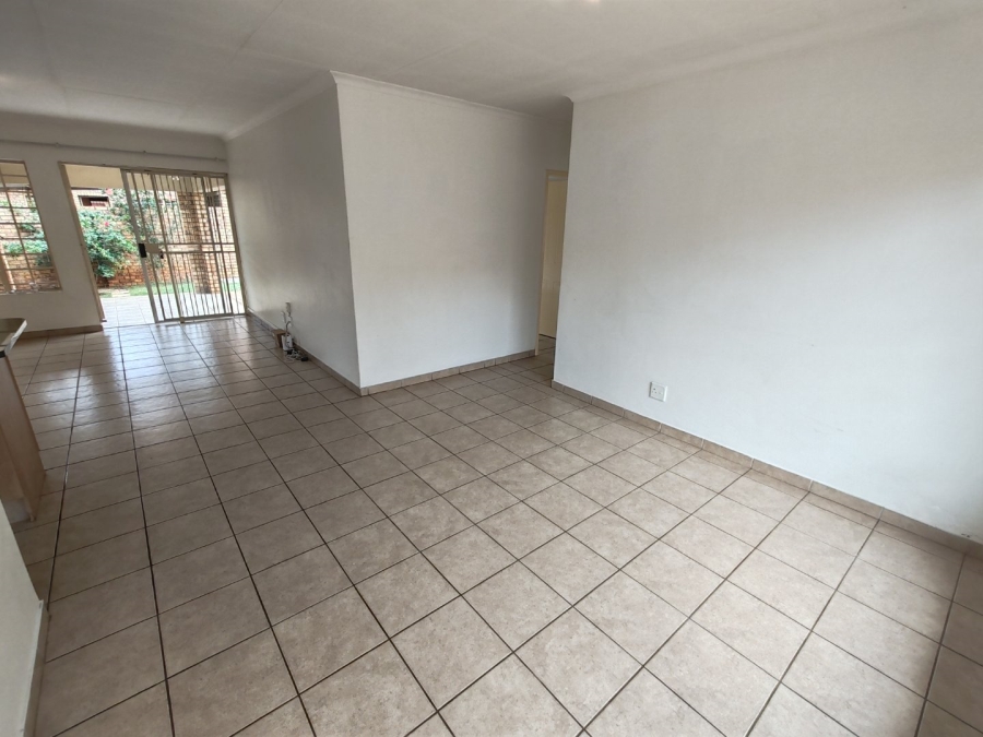 3 Bedroom Property for Sale in Annlin Gauteng