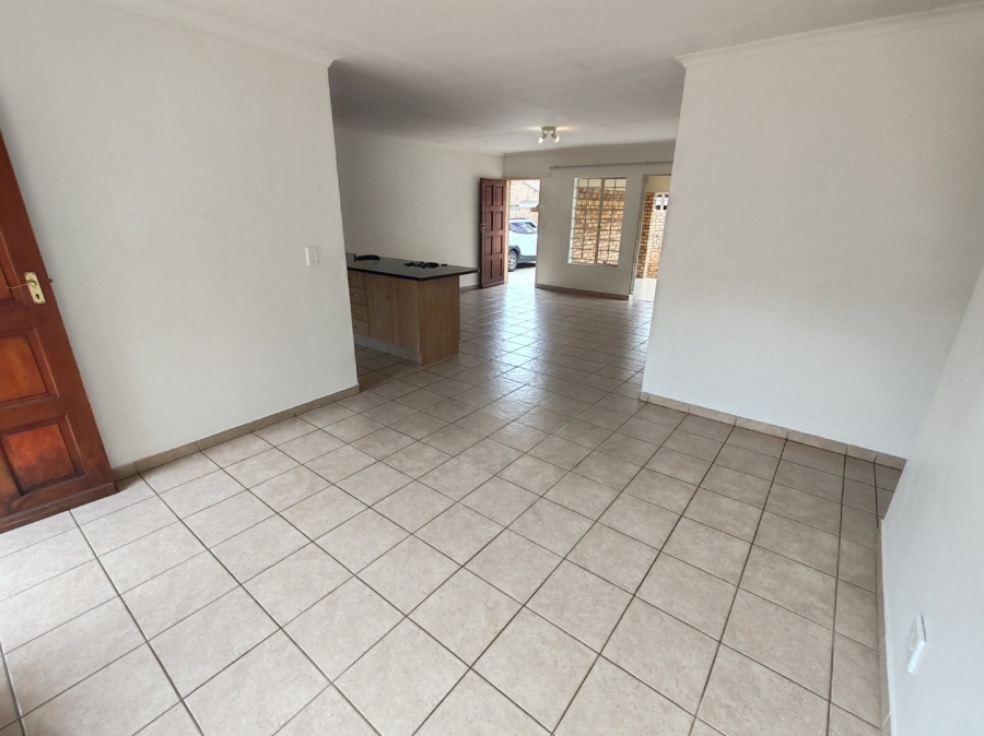 3 Bedroom Property for Sale in Annlin Gauteng