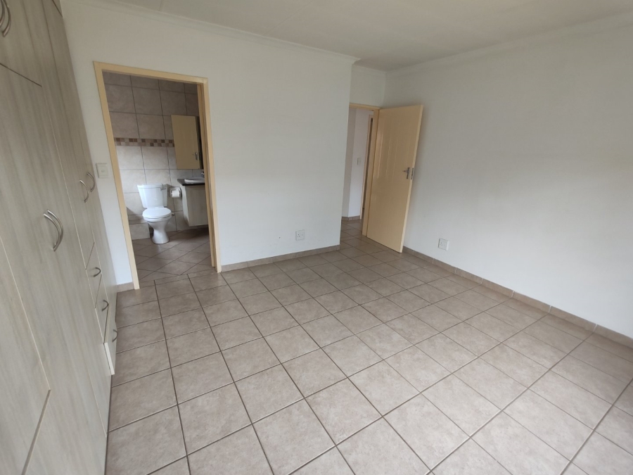 3 Bedroom Property for Sale in Annlin Gauteng