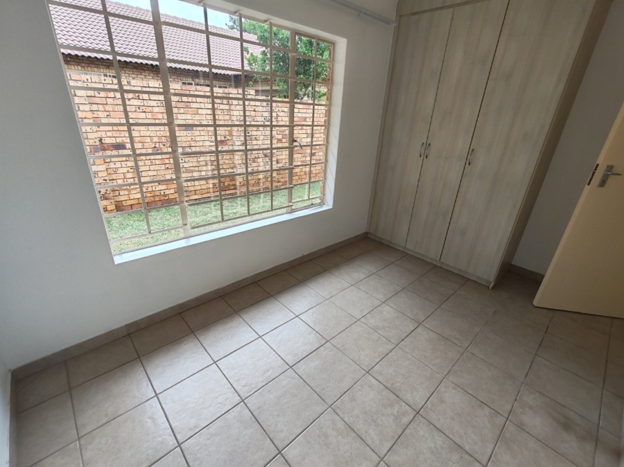 3 Bedroom Property for Sale in Annlin Gauteng