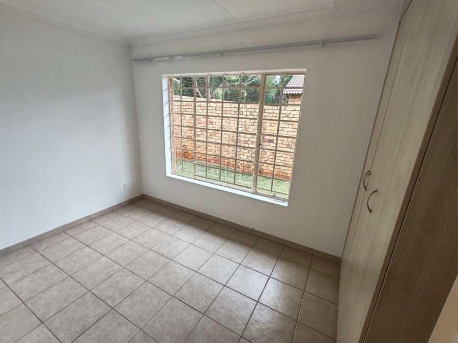 3 Bedroom Property for Sale in Annlin Gauteng