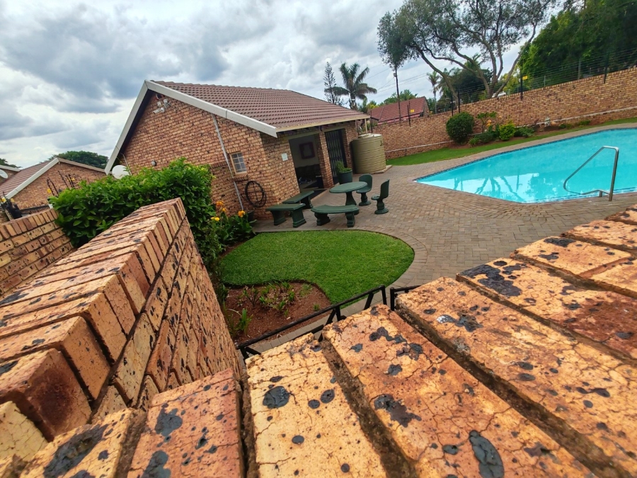 3 Bedroom Property for Sale in Annlin Gauteng