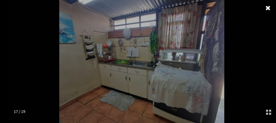  Bedroom Property for Sale in Elandspoort Gauteng