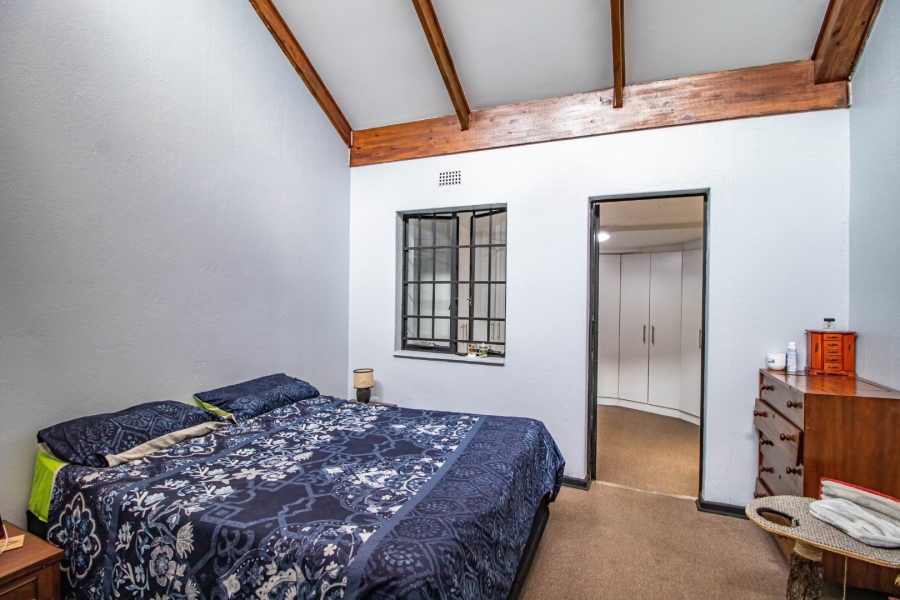 3 Bedroom Property for Sale in Bonaero Park Gauteng