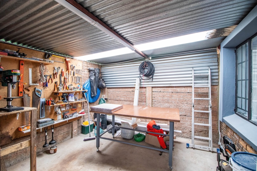 3 Bedroom Property for Sale in Bonaero Park Gauteng