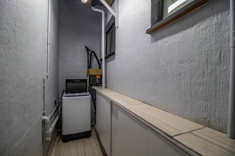 3 Bedroom Property for Sale in Bonaero Park Gauteng