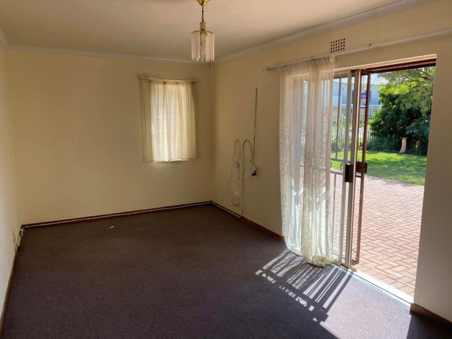 To Let 1 Bedroom Property for Rent in Mulbarton Gauteng
