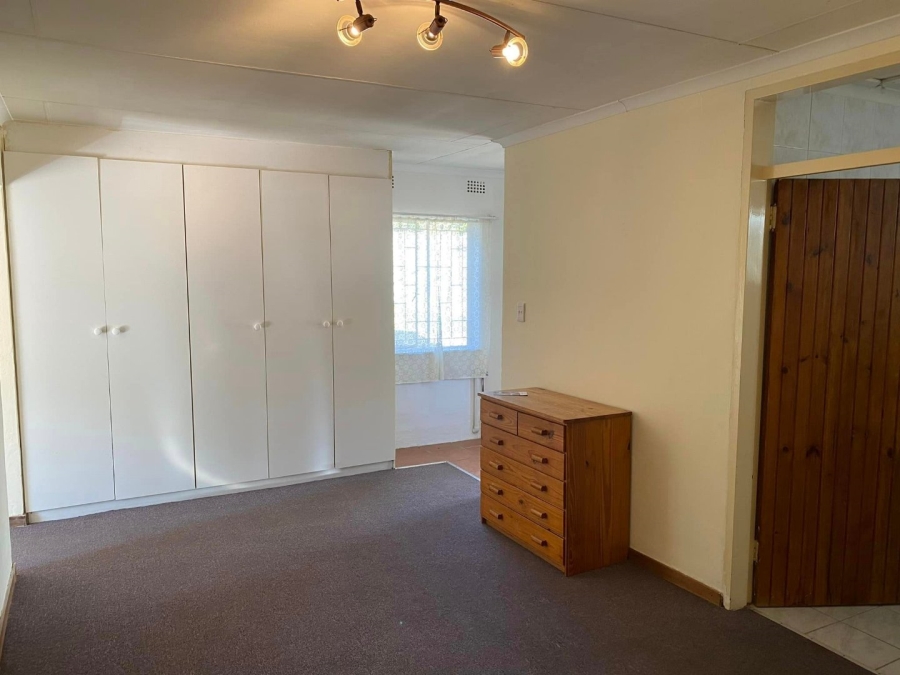 To Let 1 Bedroom Property for Rent in Mulbarton Gauteng