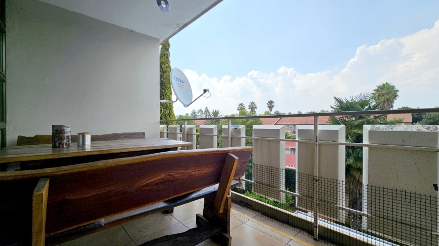 3 Bedroom Property for Sale in Three Rivers Proper Gauteng