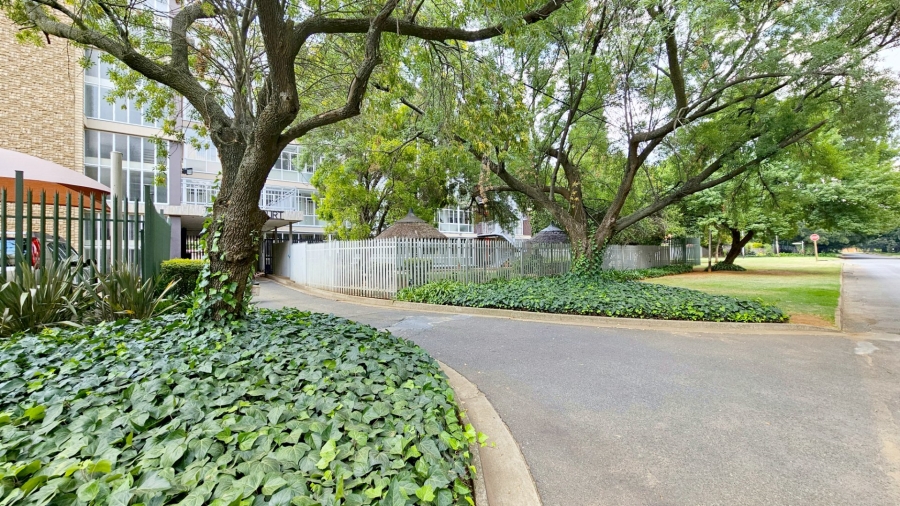 3 Bedroom Property for Sale in Three Rivers Proper Gauteng