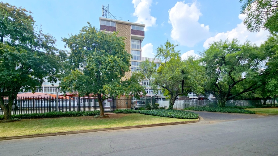 3 Bedroom Property for Sale in Three Rivers Proper Gauteng