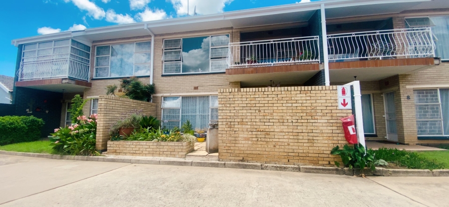 3 Bedroom Property for Sale in Three Rivers Proper Gauteng