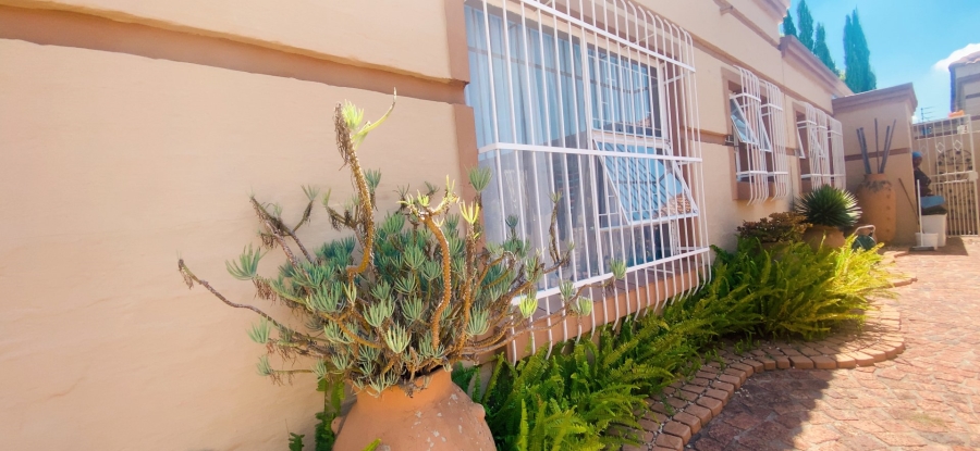 3 Bedroom Property for Sale in Arcon Park Gauteng