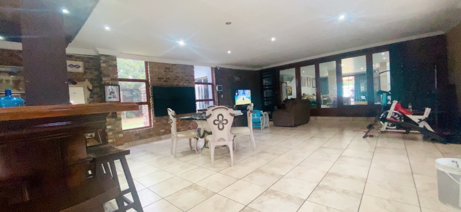 4 Bedroom Property for Sale in Three Rivers East Gauteng
