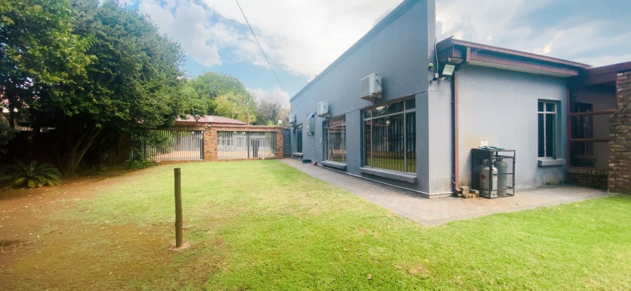 4 Bedroom Property for Sale in Three Rivers East Gauteng