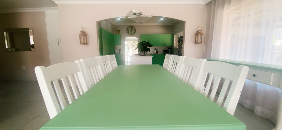  Bedroom Property for Sale in Three Rivers Gauteng