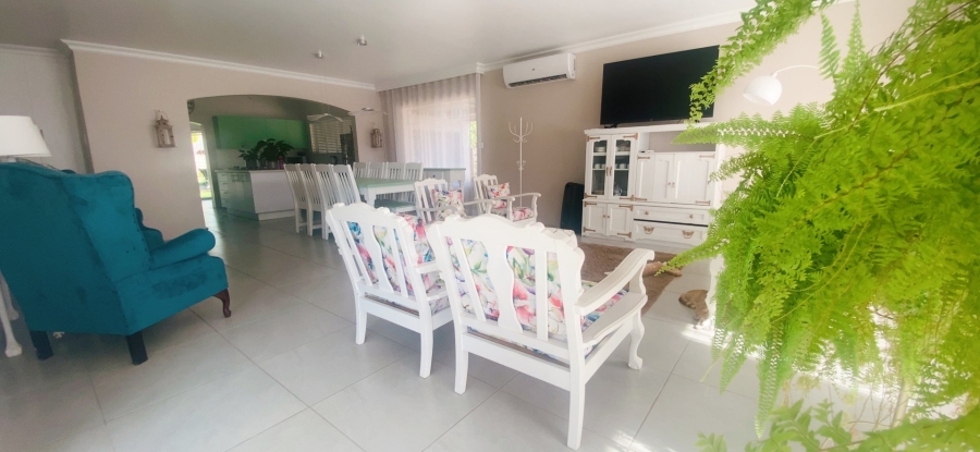  Bedroom Property for Sale in Three Rivers Gauteng